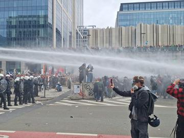 Betogersgeweld lijkt extreemlinks: 'Kunnen we mensen nog veilig op de been brengen?'