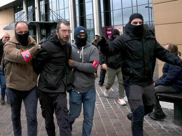 Ook politie heeft ‘black bloc’: mogen agenten anoniem optreden tijdens betoging?
