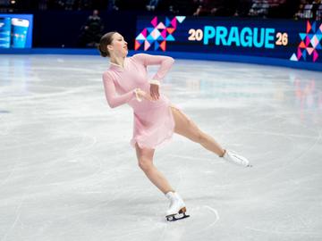 Nina Pinzarrone verovert bronzen medaille met vlekkeloze kür op WK kunstschaatsen