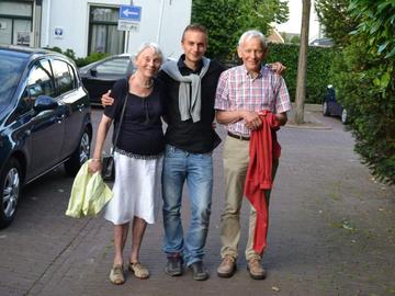 Kleinzoon doet oproep na diefstal urne in Schaarbeek: 'Willen onze grootvader terug'