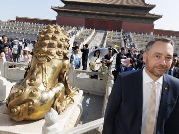 Prévot spreekt in Peking over renovatie Chinees paviljoen in Brussel: 'Onberispelijk werk'
