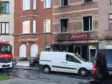 Twee gewonden bij brand in café in Molenbeek