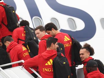Rode Duivels op Brussels Airport opgestegen naar Seattle