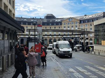 Opnieuw relletjes met jongeren aan Centraal Station, busverk