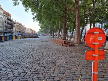 Bedelaar op Poincarélaan gewond na aanval