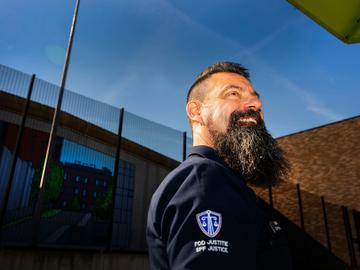 Christoph, cipier in Haren: 'Sommigen worden hier wél een beter mens'