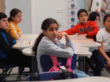 Besparing op OKAN-coaches treft Brussels onderwijs: 'Vrees voor meer schooluitval'