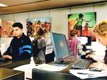 Studentenarbeid zet druk op studiesucces en onderwijskansen, blijkt uit VUB-onderzoek