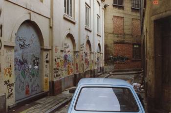 Ancienne Belgique jaren 1980 Lollepotstraat, waar de artiesten en materiaalingang is