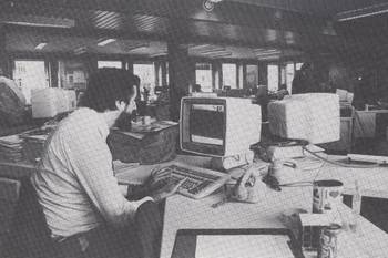 De redactie van Het Laatse Nieuws (HLN) aan de Jacqmainlaan in 1988