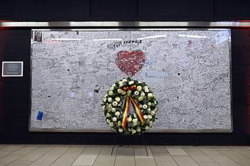 Herdenkingsplechtigheid in metrostatrion Maalbeek op 22 maart 2021, precies 5 jaar na de aanslagen van 22 maart 2016
