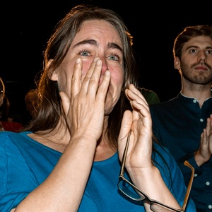 Sarah Turine, lijsttrekster voor Ecolo-Samen in Sint-Jans-Molenbeek op het partijbureau van de partij de dag na de gemeenteraadsverkiezingen van 14 oktober 2018