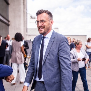 Pascal Smet (One.Brussels) bij de eedaflegging van de Brusselse parlementsleden op 11 juni 2019