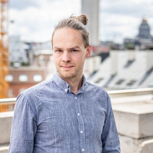 Pepijn Kennis 2 Agora installatie Brussels Parlement