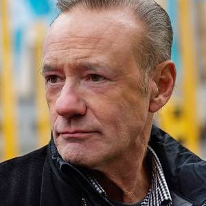 Jean-Charles Harzé, coördinator van het eerste BuurtInformatieNetwerk (BIN) van de Stad Brussel aan de Zavel