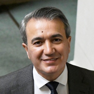 Emir Kir, burgemeester van Sint-Joost-ten-Node, in het federaal parlement, op 23 januari 2020