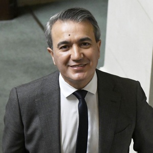 Emir Kir, burgemeester van Sint-Joost-ten-Node, in het federaal parlement, op 23 januari 2020