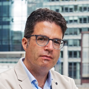 Steven Van Gucht, sinds 2010 aan het hoofd van de Dienst Virale Ziekten bij Sciensano