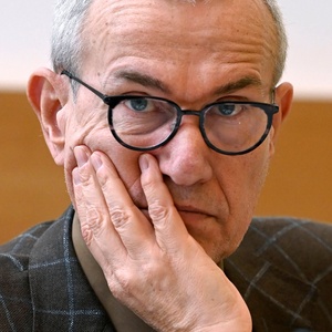 Frank Vandenbroucke (Vooruit), sinds 1 oktober 2020 is hij vicepremier en minister van Sociale Zaken en Volksgezondheid