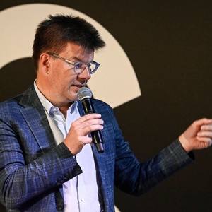 Regeringsrapport: Sven Gatz (Open VLD)