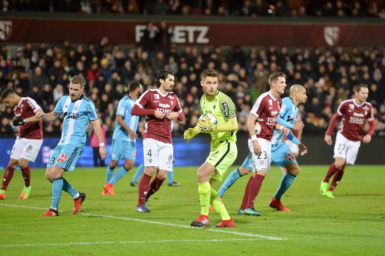 Thomas Didillon in het shirt van FC Metz