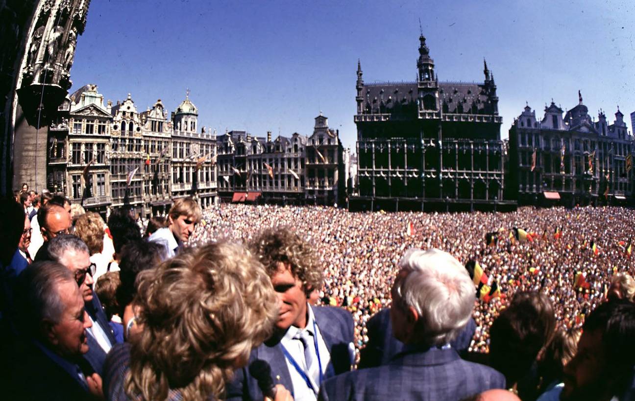De Rode Duivels werden na hun succesvolle campagne in Mexico in 1986 enthousiast onthaald op de Brusselse Grote Markt