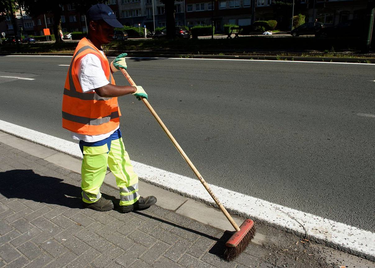 Straatveger in Brussel