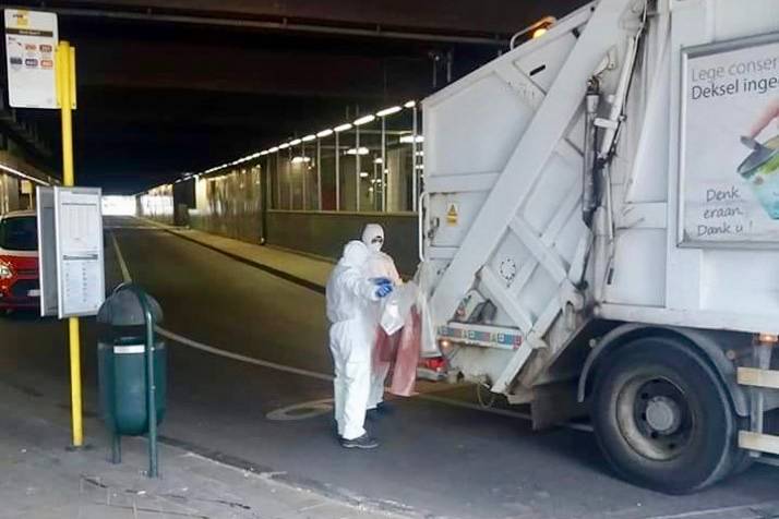 witte pakken Noordstation Net Brussel