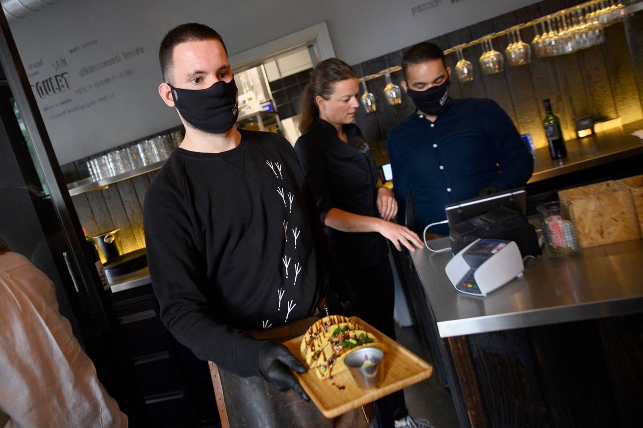 BRUSSELS, BELGIUM - JUNE 08: Illustration picture during Jan Jambon lunch at Poule @ Poulette. June 08, 2020 in Brussels, Belgium, 08/06/2020 ( Photo by Christophe Licoppe / Photonews © Christophe Licoppe/Photo News