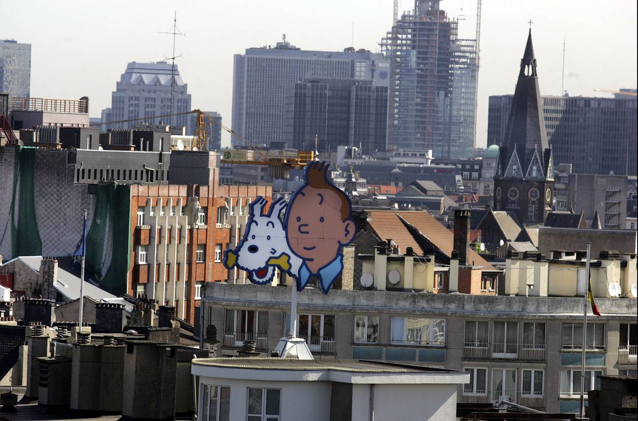 Projectontwikkelaars Atenor en BPI bergen hun plannen op om van het Kuifje-blok aan het Zuidstation een nieuwe kantoortoren te maken