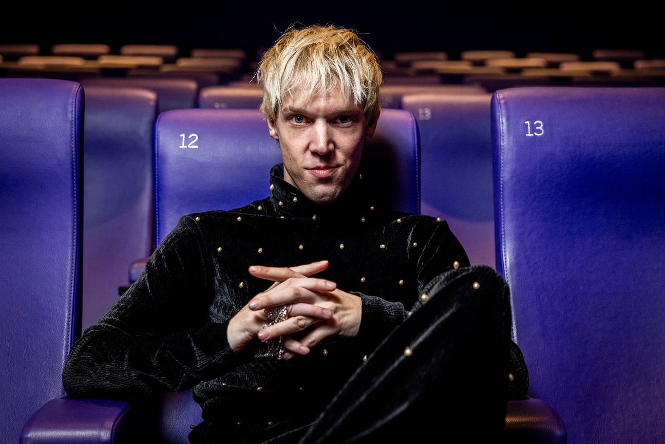 Söylenti Radarında Bu Ay: Mustii 4 Mustii op Eurovisiesong: 'Deelnemen maakt me niet medeplichtig aan genocide' | BRUZZ