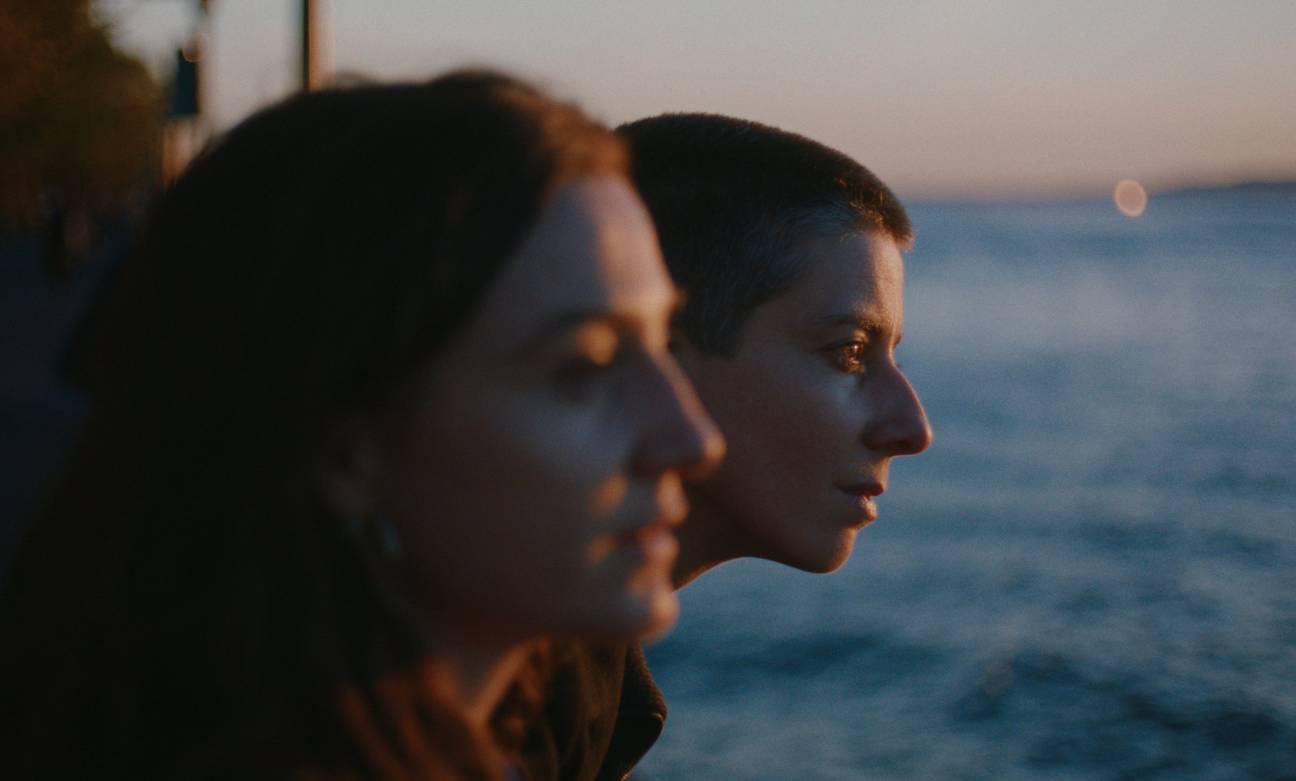 Debuutfilm Cato Kusters 'Julian' met Laurence Roothooft en Nina Meurisse.