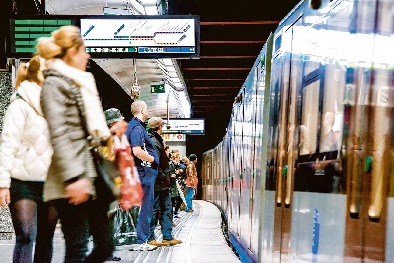TIJDLIJN 2 BRUZZ 1597