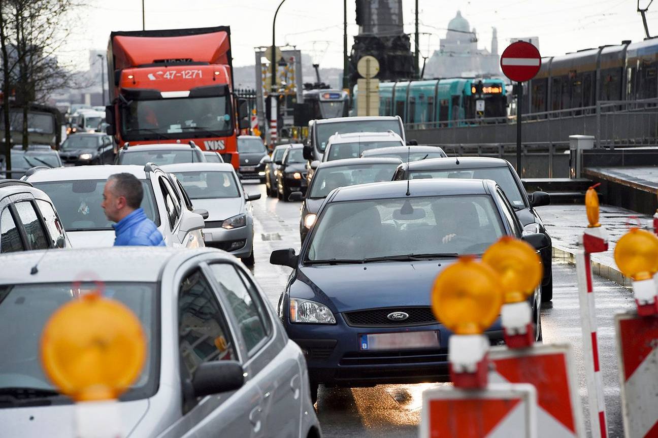 Stefaniatunnel Justitiepaleis file verkeer mobiliteit stilstaand verkeer auto