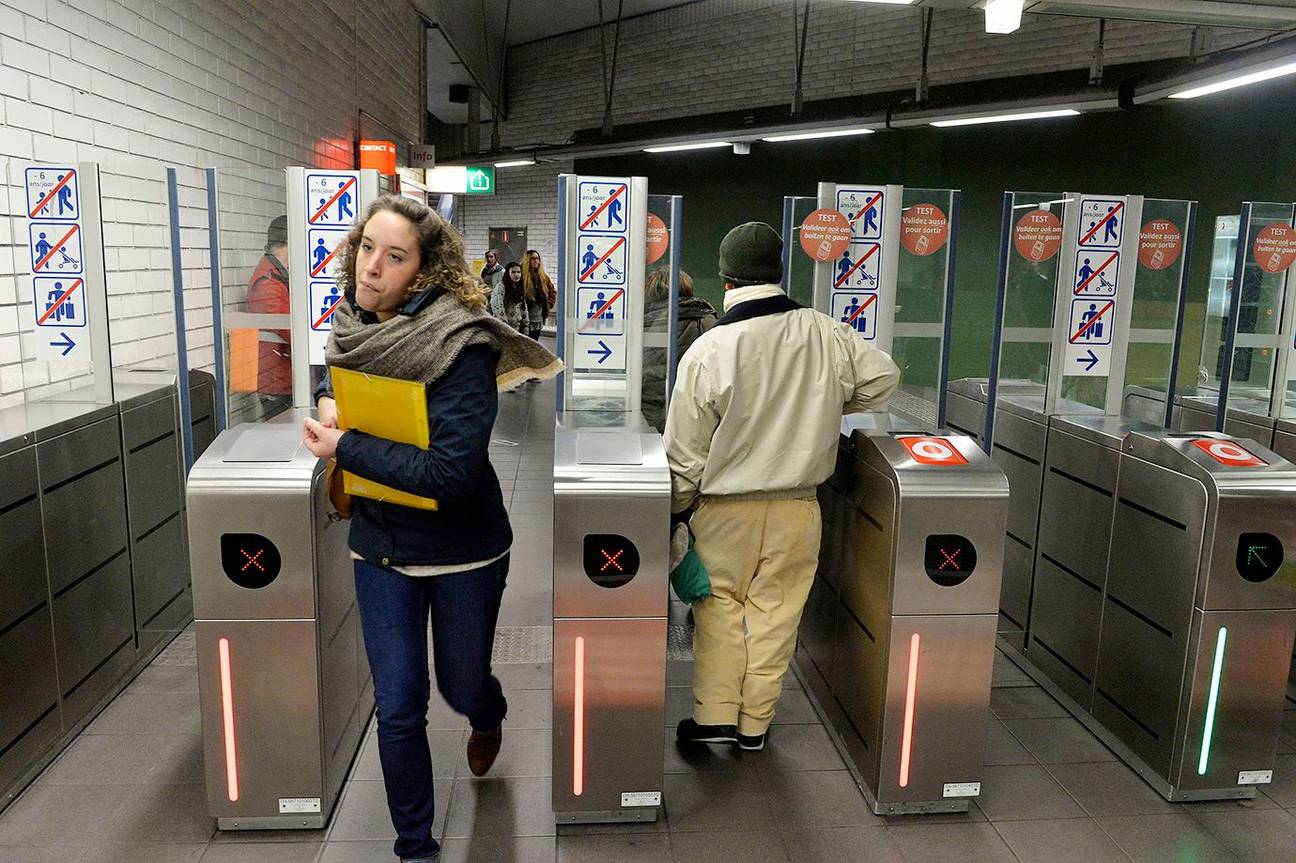 check out premetrostation Albert MIVB metropoortjes