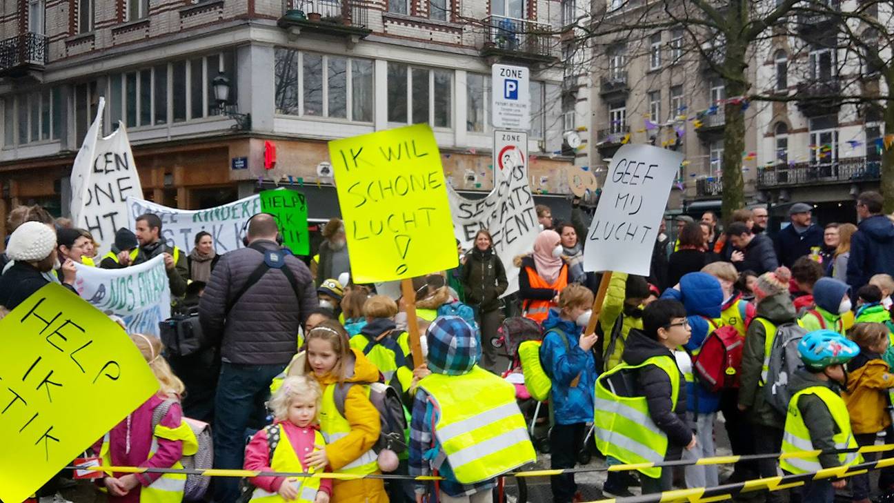 20180316 MABO ouderprotest luchtkwaliteit school Greenpeace