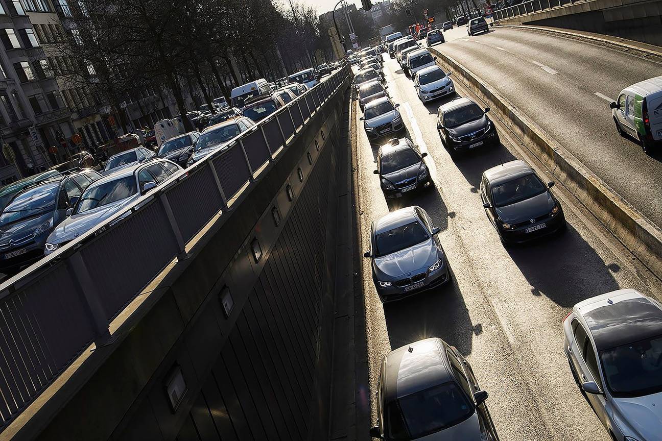 Luchtvervuiling in Brussel autoverkeer file luchtkwaliteit