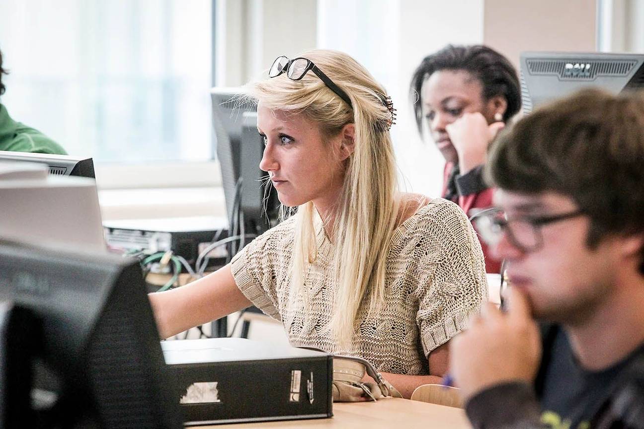 Studenten HUB studeren examens herexamens