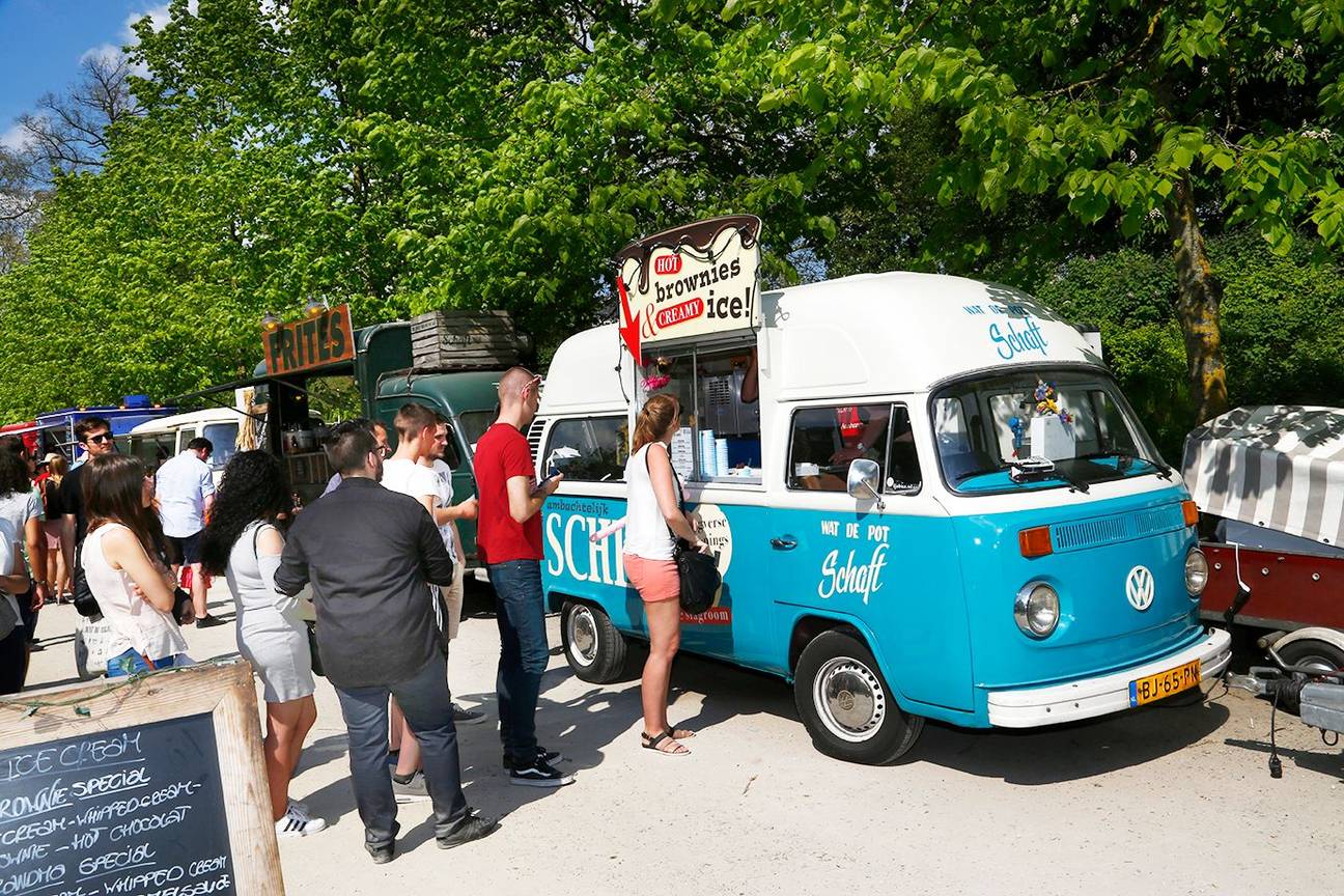 Eetkraampje met brownies op het Foodtruckfestival