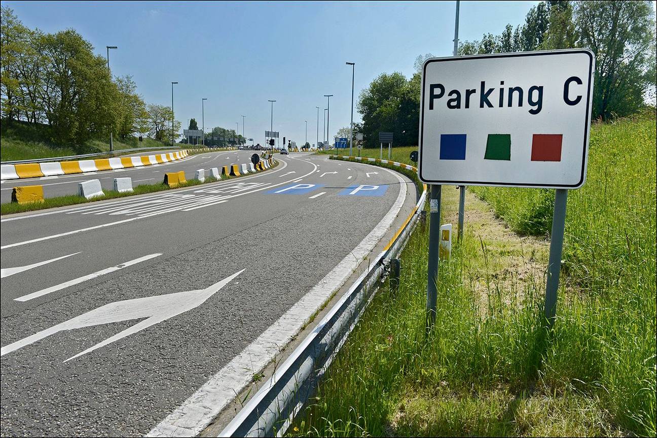 Parking C, Heizel afrit R0