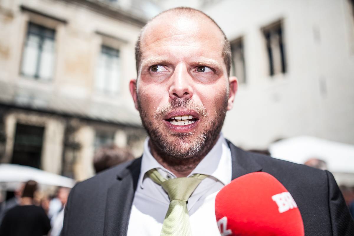 Theo Francken, 2