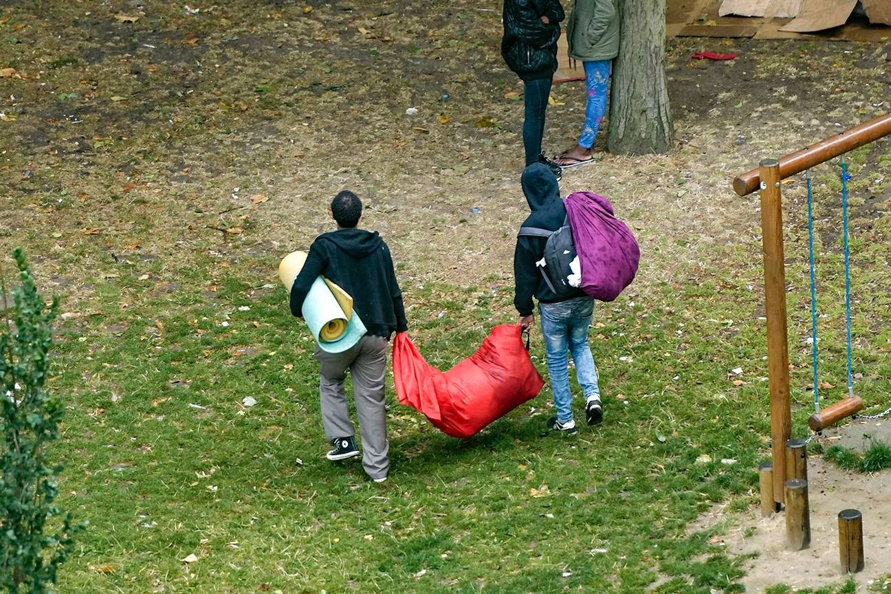 transmigranten asielzoekers Maximiliaanpark migratie vluchtelingen