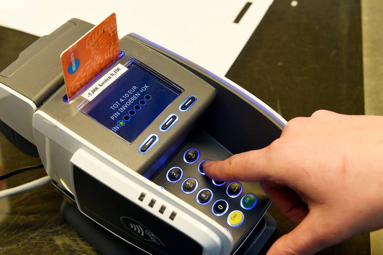 Bancontact contactloos betalen bankkaart shoppen winkelen elektronisch betalen ING