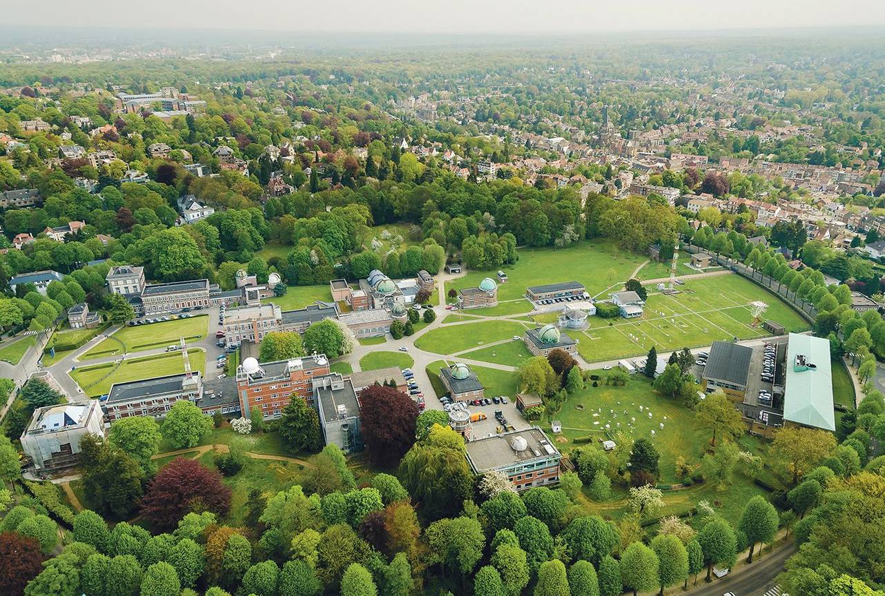 Ukkel KMI Koninklijk meteorologisch instituut