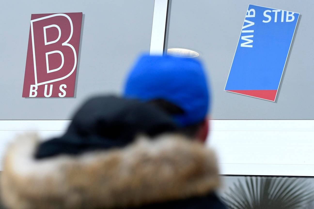 mobiliteit MIVB metro openbaar vervoer pendelaars luchtkwaliteit luchtvervuiling CO2