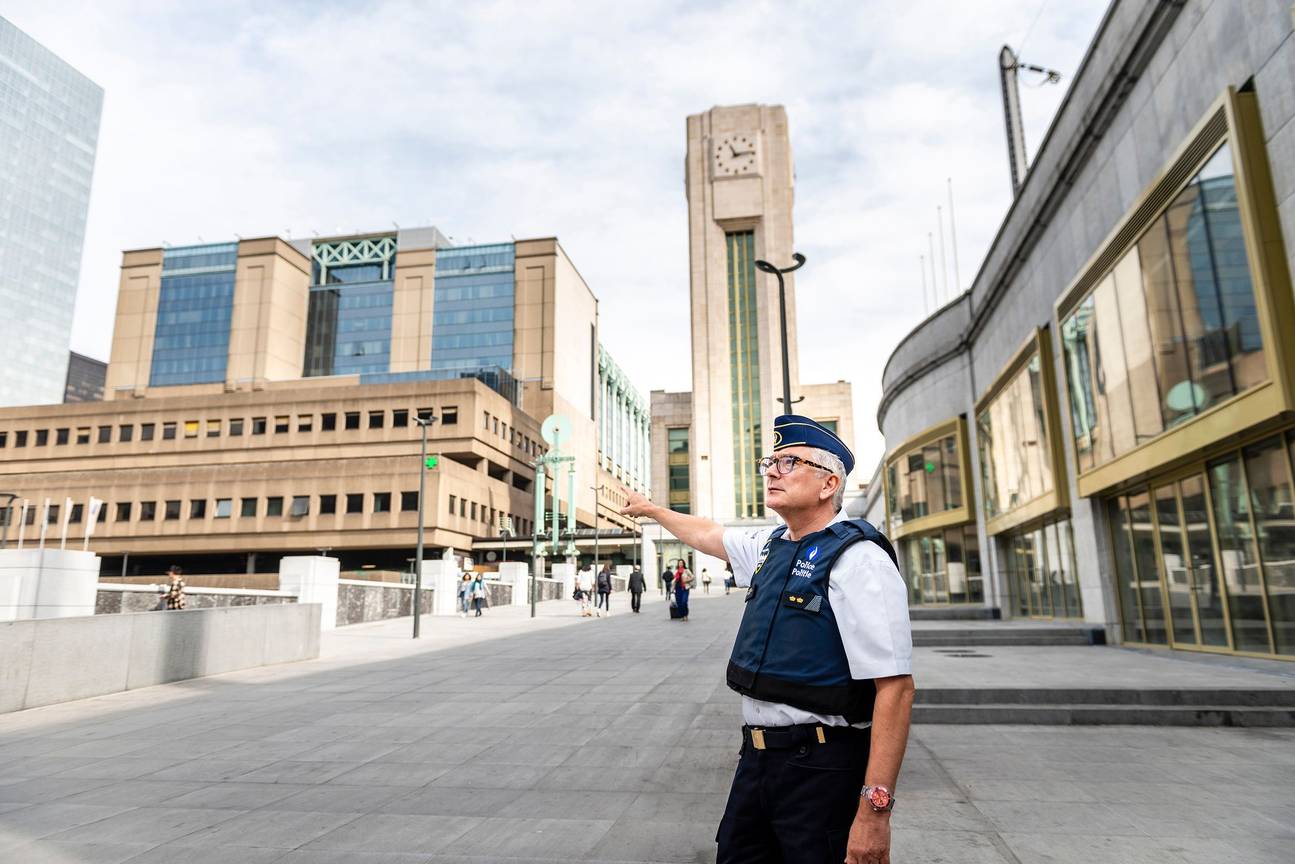 Politiezone Evere-Schaarbeek-Sint-Joost-ten-Node: politieagent aan Noordstation 