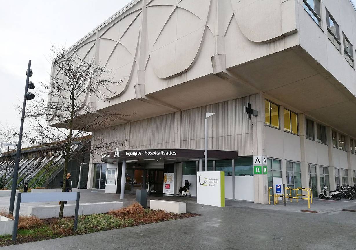 Hoofdingang van het UZ Jette