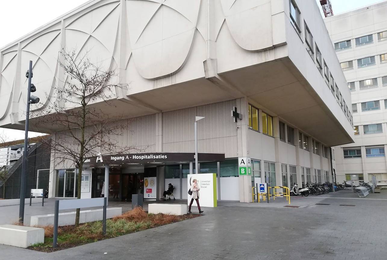 Hoofdingang van het UZ Jette