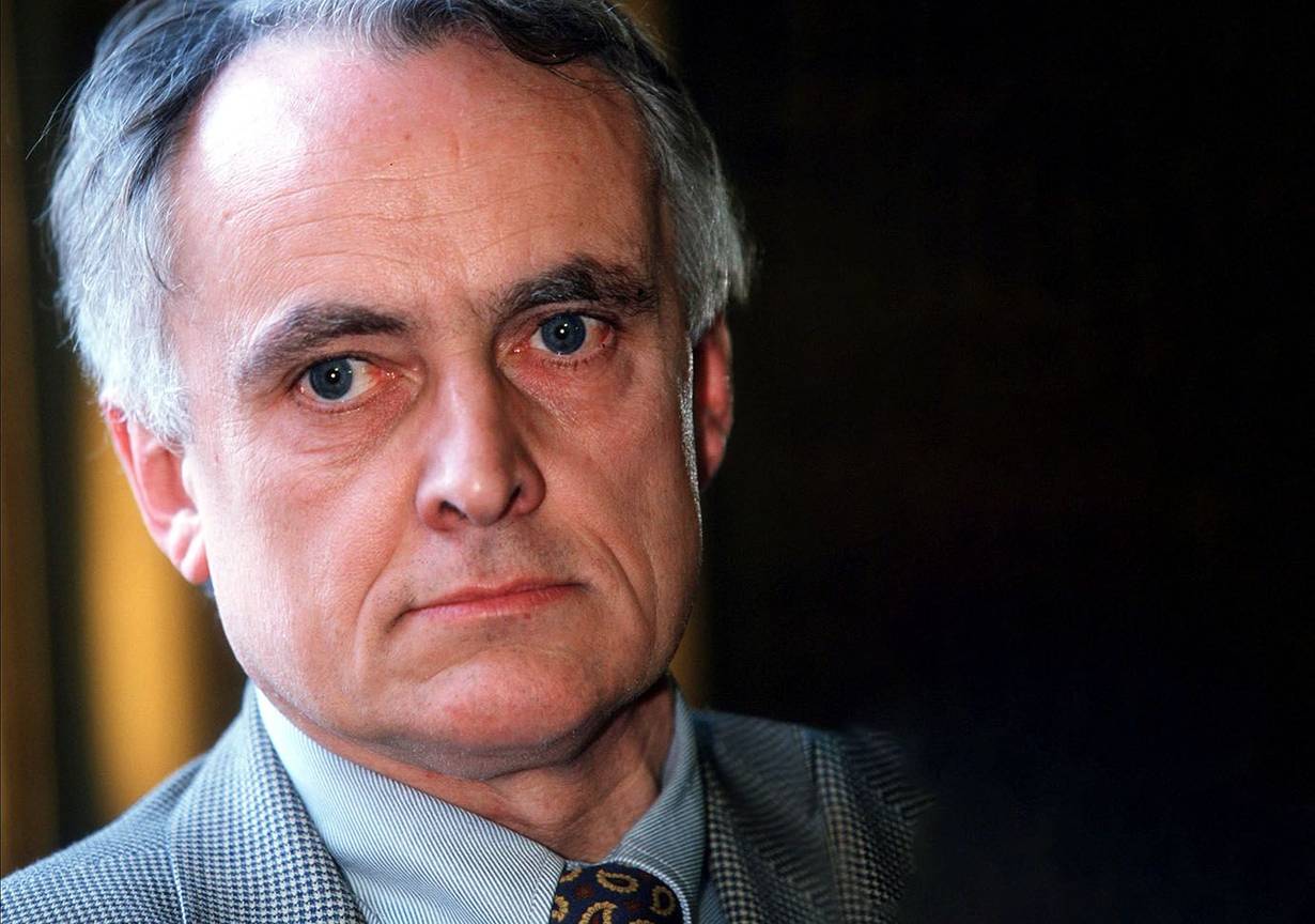 Gerald Noon, toenmalig hoofdcommissaris van Elsene, tijdens de installatie van de Politieraad van Zone 4 van Brussel in 2001