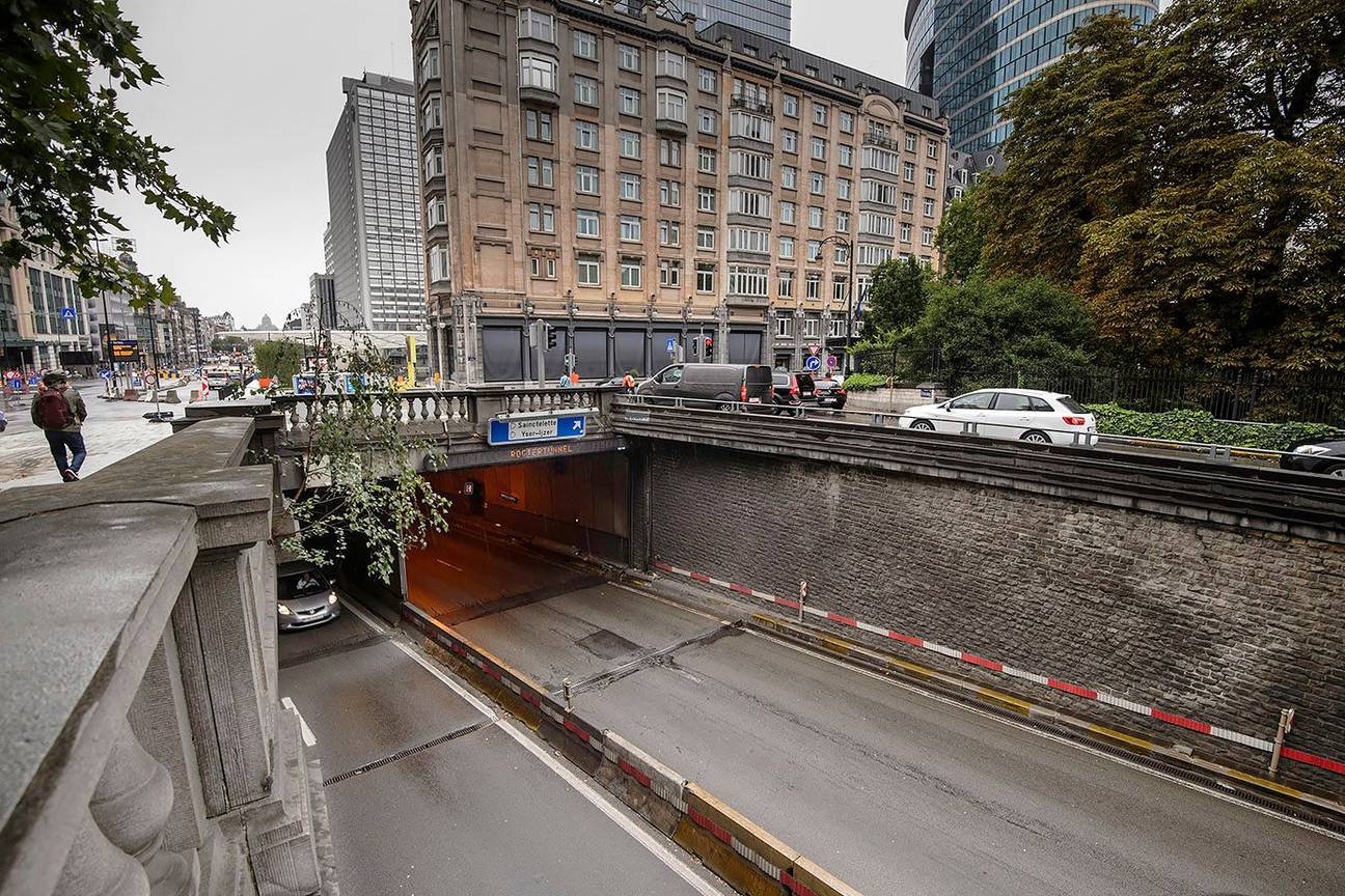 De Rogiertunnel onder het Rogierplein